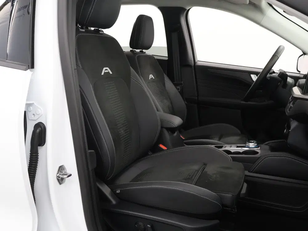 Ford Kuga 2.5 PHEV Active X uit 2025, foto 11