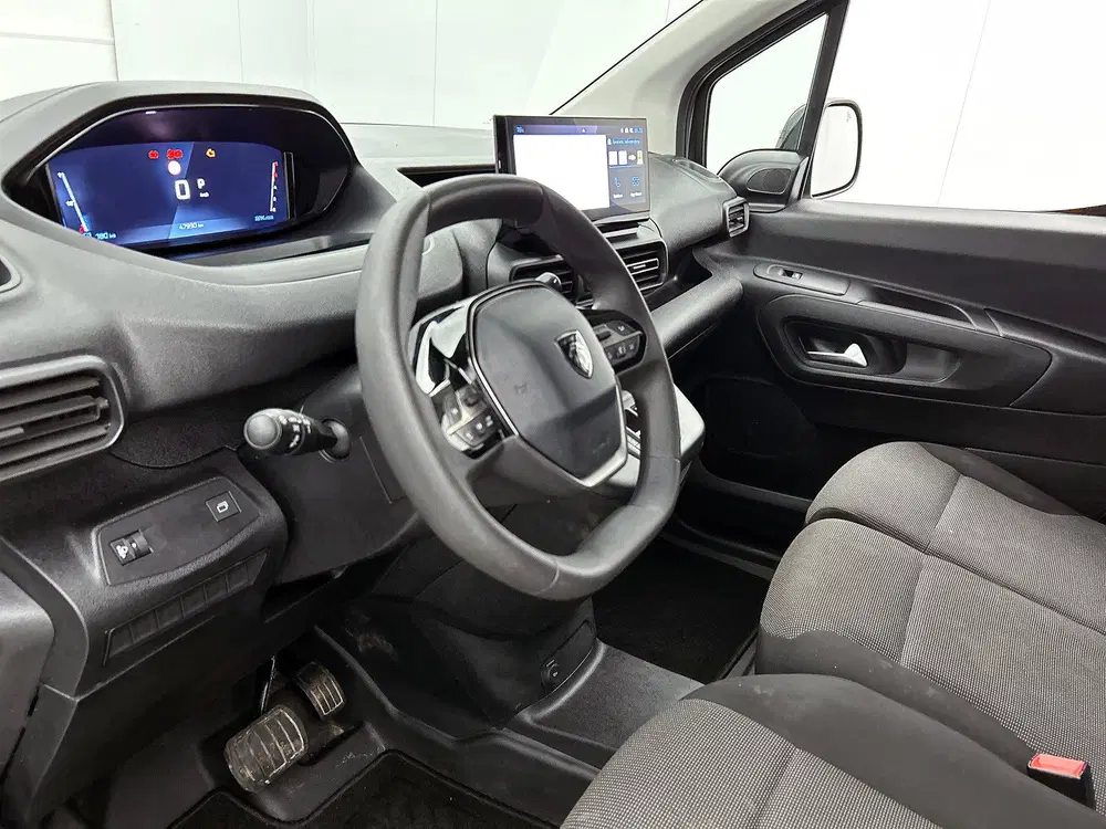 Peugeot Partner 1.5 BlueHDi 130 EAT8 S&S L1 uit 2024, foto 4