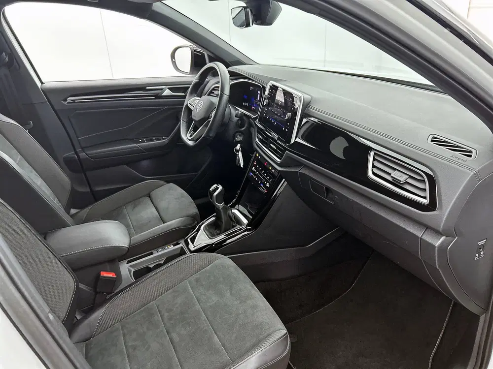 Volkswagen T-Roc 1.0 TSI R-Line uit 2023, foto 13
