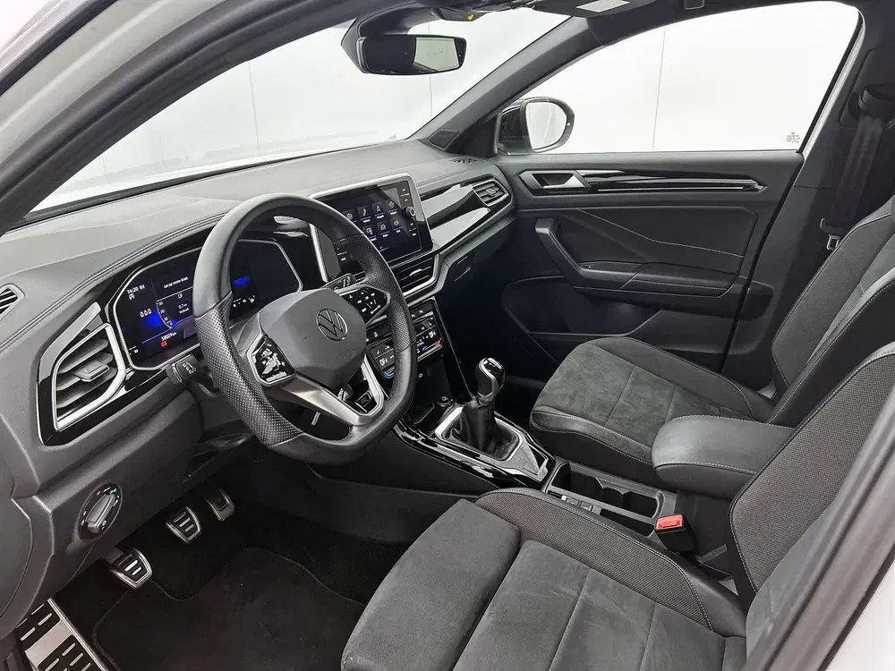 Volkswagen T-Roc 1.0 TSI R-Line uit 2023, foto 15
