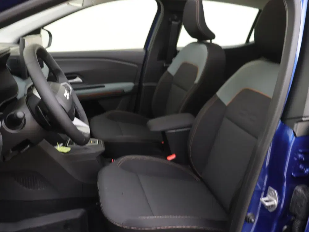 Dacia Sandero Stepway Eco-G 120 EDC extreme uit 2026, foto 11