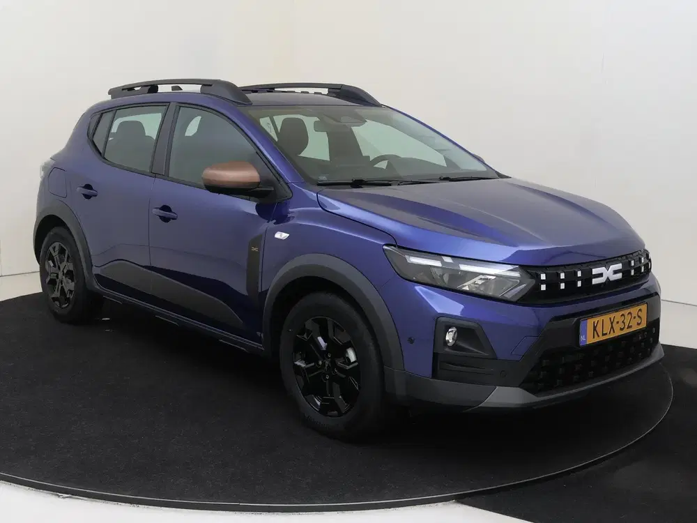 Dacia Sandero Stepway Eco-G 120 EDC extreme uit 2026, foto 2