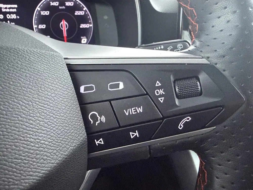SEAT Leon 1.0 TSI FR uit 2022, foto 11