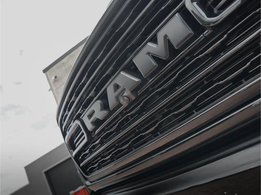 Dodge RAM 5.7L V8 4x4 Crew Cab Limited Night uit 2024, foto 14