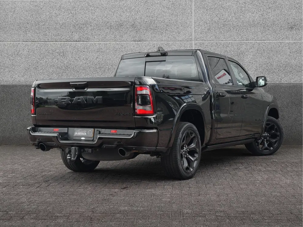 Dodge RAM 5.7L V8 4x4 Crew Cab Limited Night uit 2024, foto 2