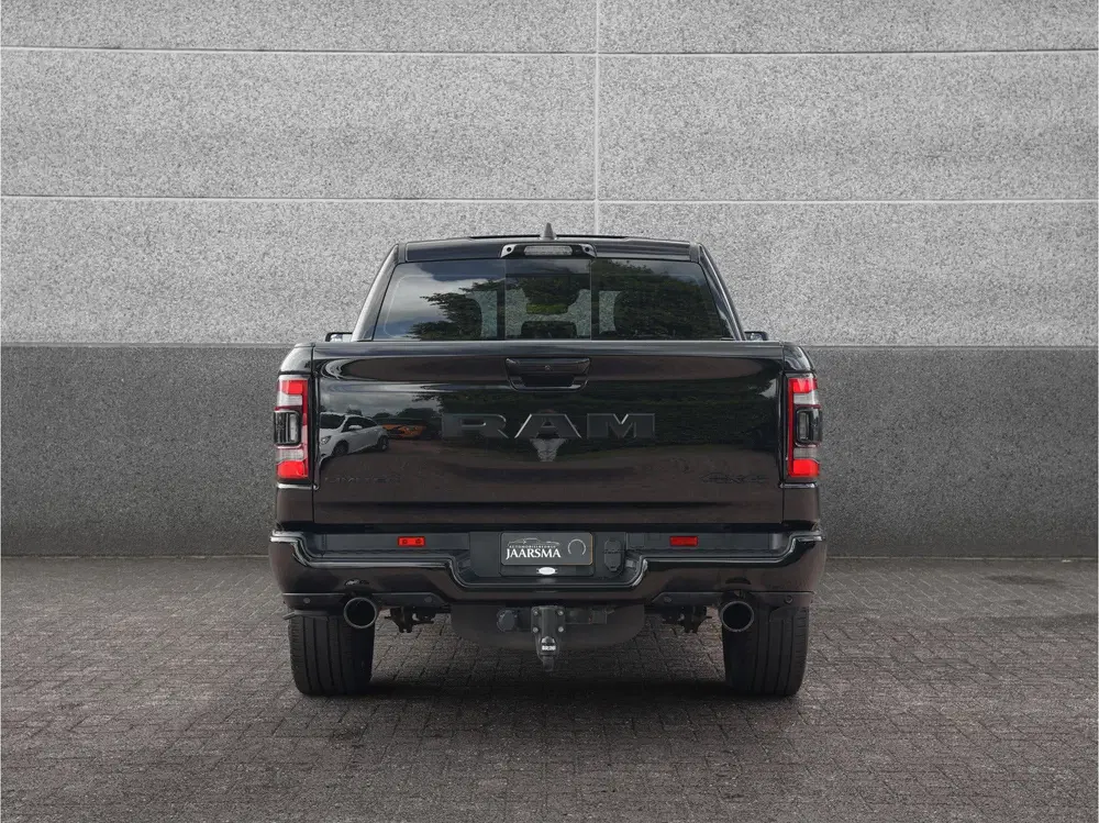 Dodge RAM 5.7L V8 4x4 Crew Cab Limited Night uit 2024, foto 5