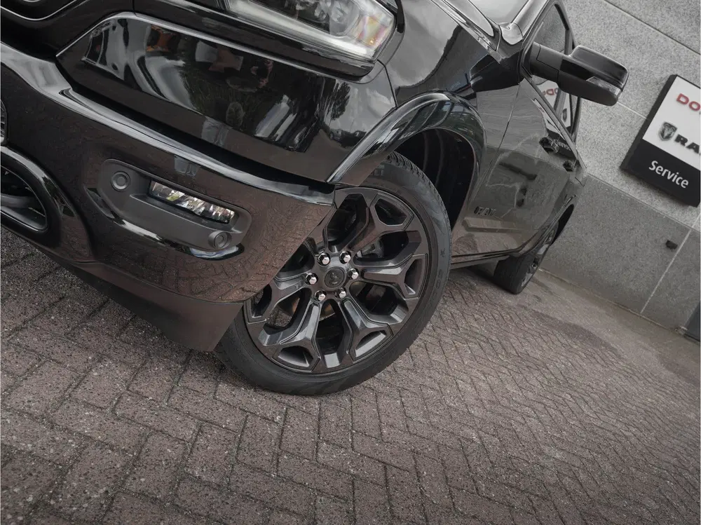 Dodge RAM 5.7L V8 4x4 Crew Cab Limited Night uit 2024, foto 9