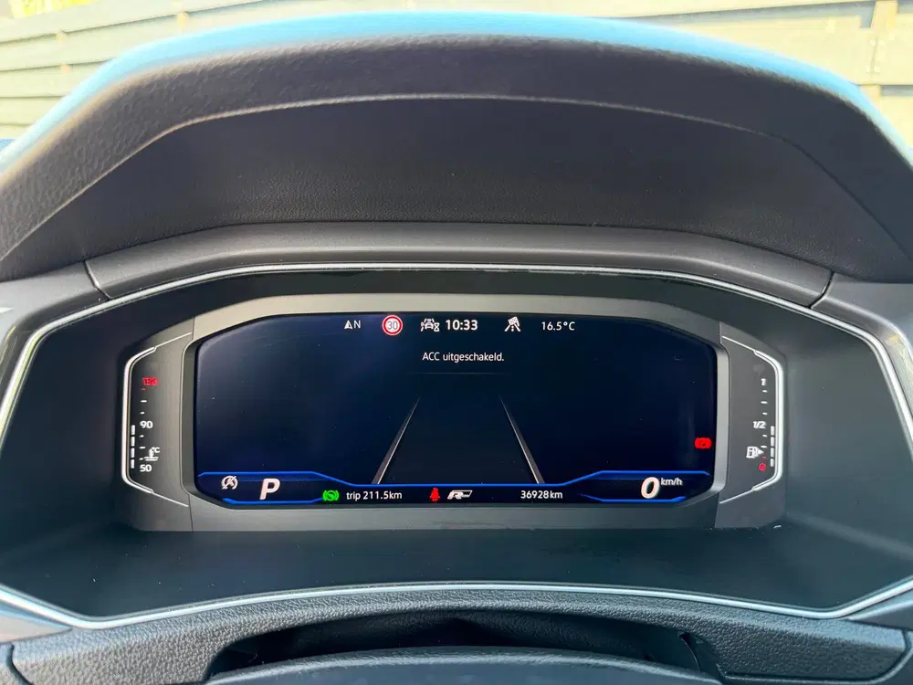 Volkswagen T-Roc 1.5 TSI R Line I Alcant I Blind Spot I Cam uit 2021, foto 15