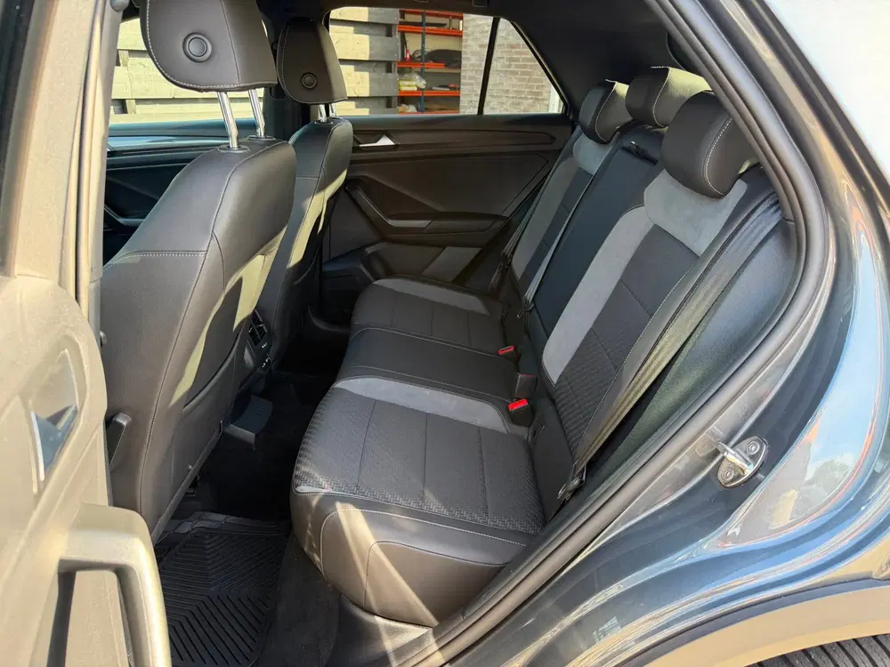 Volkswagen T-Roc 1.5 TSI R Line I Alcant I Blind Spot I Cam uit 2021, foto 9