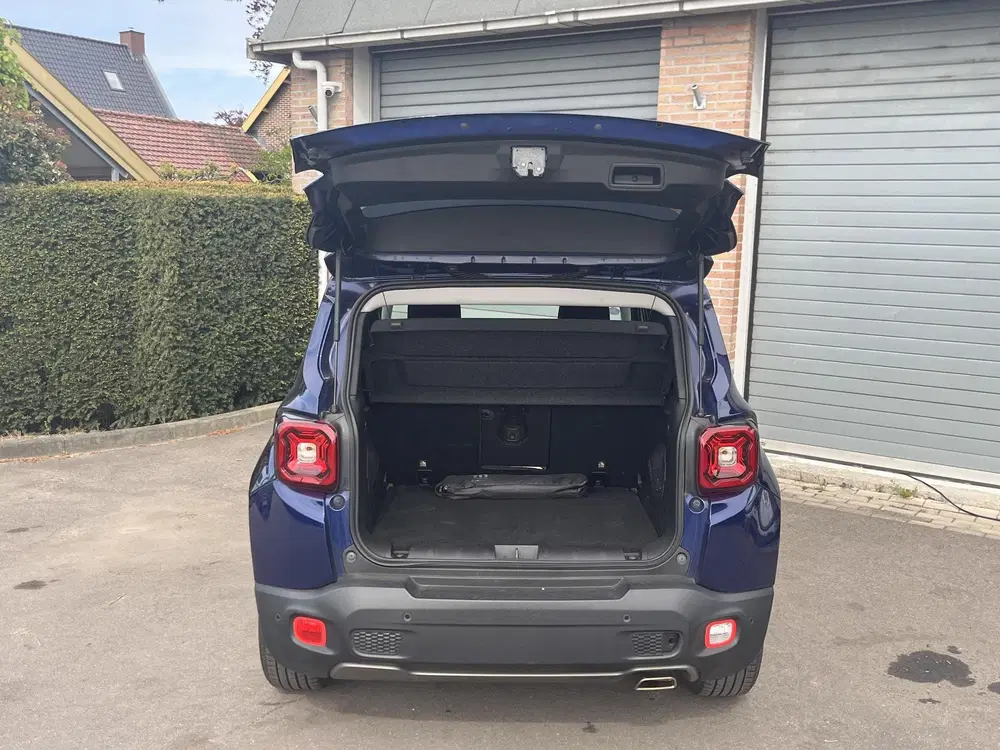 Jeep Renegade 1.3T DDCT Limited uit 2020, foto 12