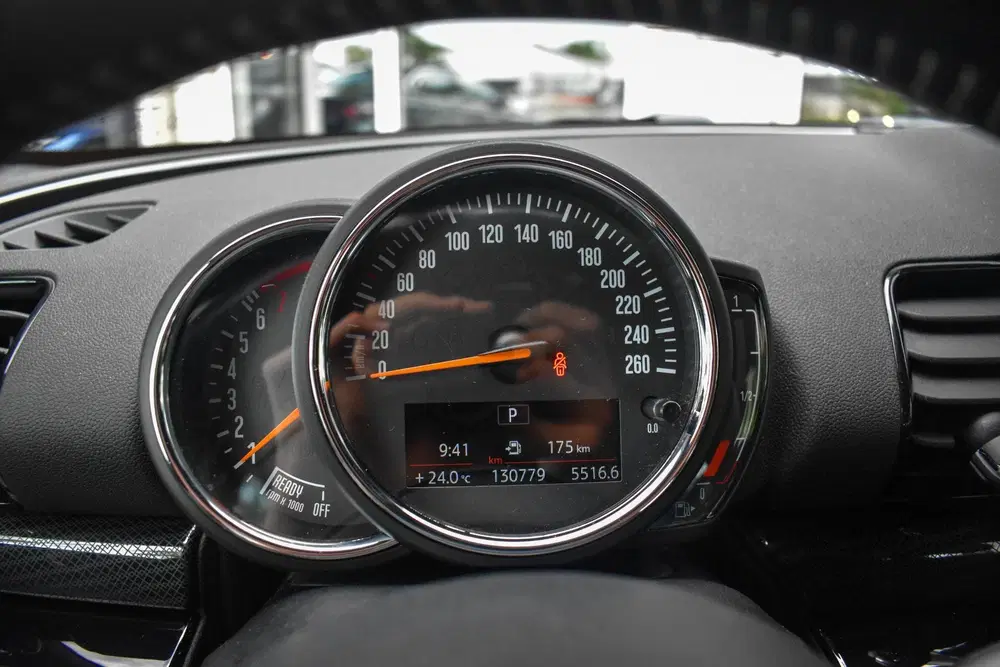 Mini Clubman 1.5 Cooper Aut Business Edition LED Apple uit 2020, foto 13