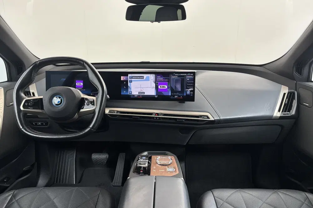 BMW iX xDrive50 High Executive 112 kWh Flagship e uit 2022, foto 13