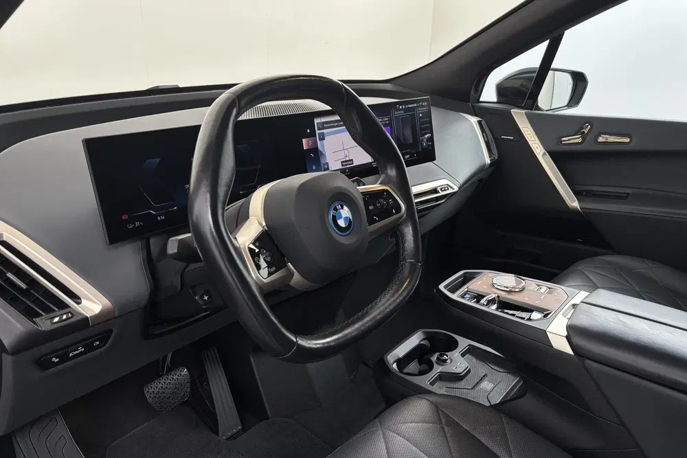 BMW iX xDrive50 High Executive 112 kWh Flagship e uit 2022, foto 2