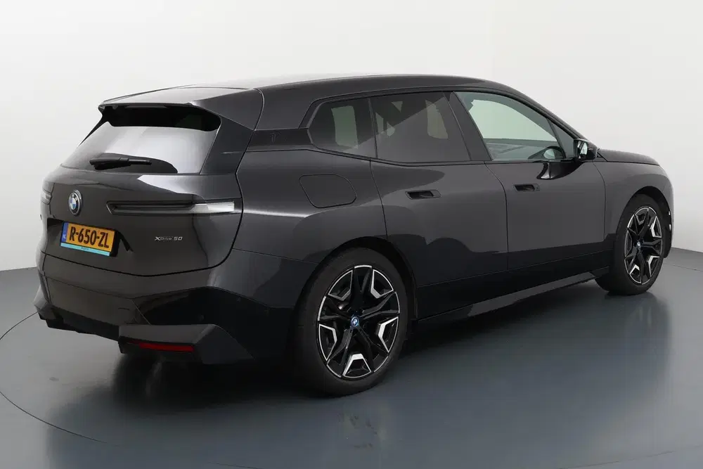 BMW iX xDrive50 High Executive 112 kWh Flagship e uit 2022, foto 6