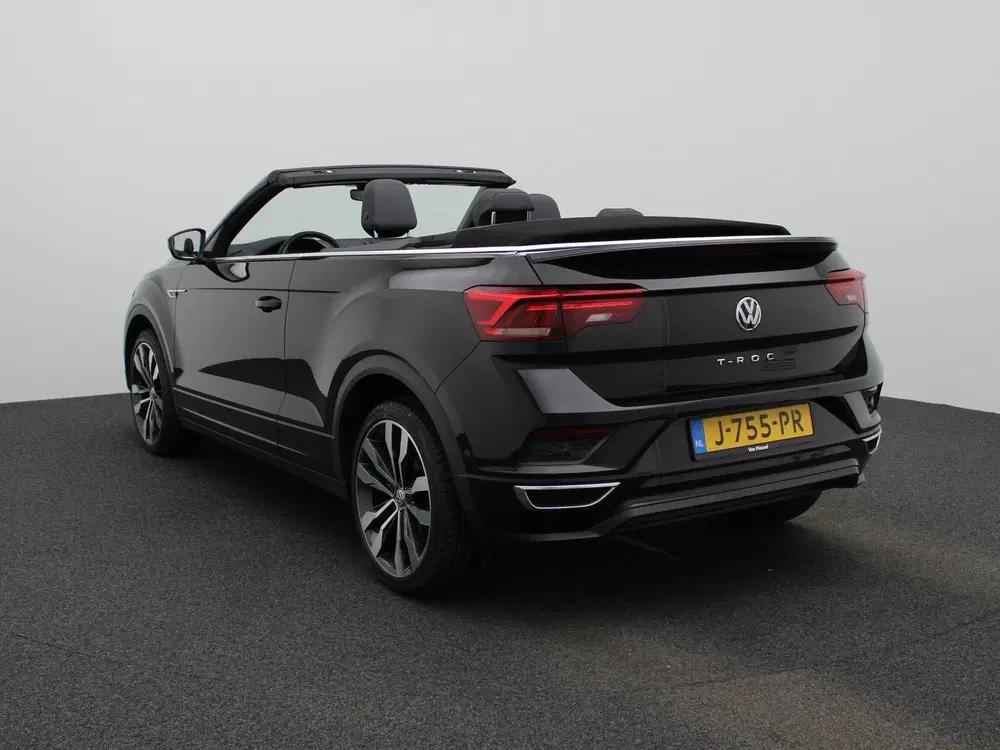 Volkswagen T-Roc 1.5 TSI R-Line uit 2020, foto 2