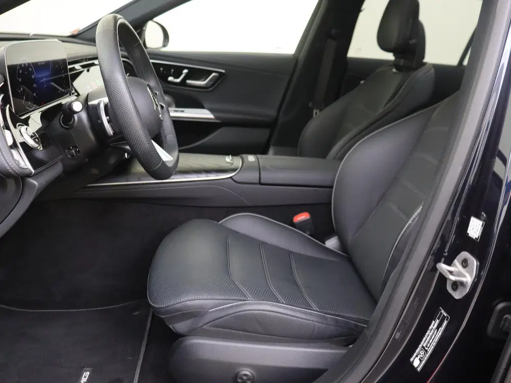 Mercedes-Benz E-Klasse 300 e Sport Edition uit 2025, foto 15