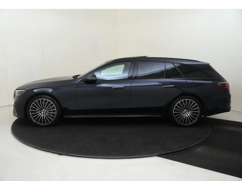 Mercedes-Benz E-Klasse 300 e Sport Edition uit 2025, foto 8