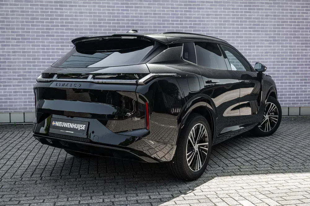 Lynk & Co 08 1.5 Core Business edition uit 2026, foto 2