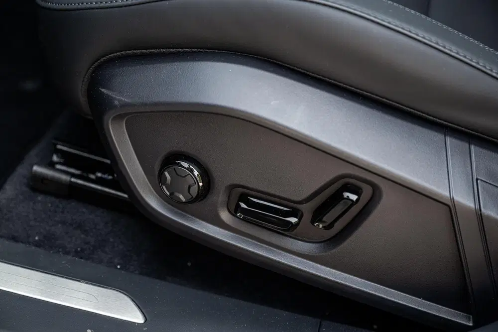 Lynk & Co 08 1.5 Core Business edition uit 2026, foto 7
