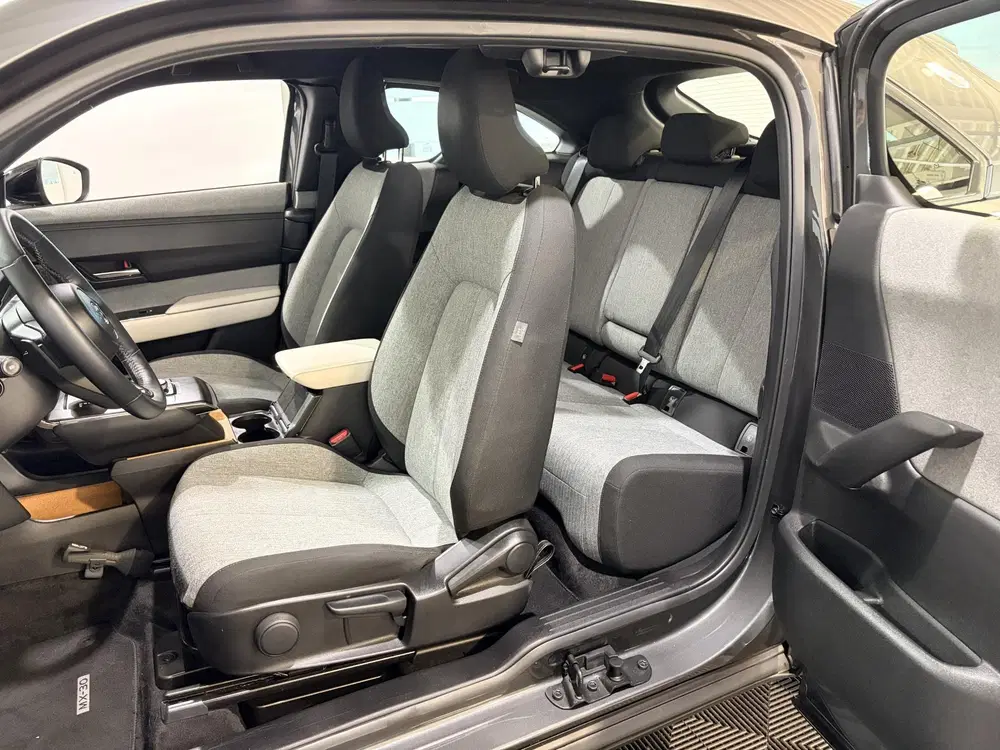 Mazda MX-30 170PK e-SkyActiv R-EV Exclusive-line PHEV uit 2024, foto 13