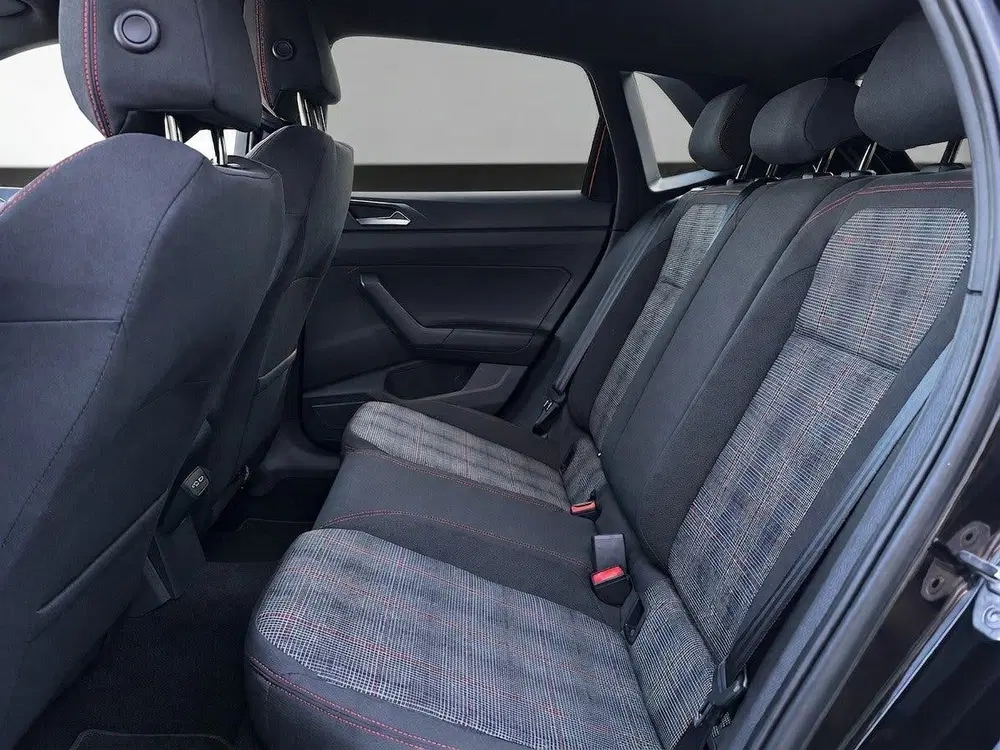 Volkswagen Polo 2.0 TSI GTI TSI 210PK DSG GTI-SPORT IQ-LIG uit 2024, foto 13