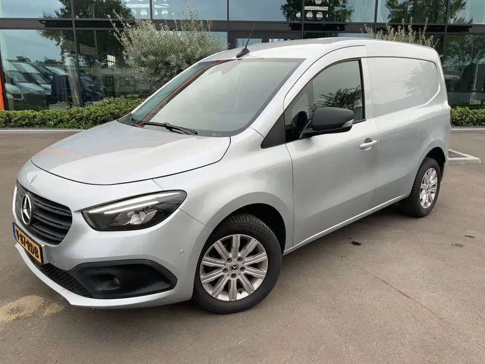 Mercedes-Benz Citan 110 L1 Base Benzine Airco Cruise uit 2022, foto 2