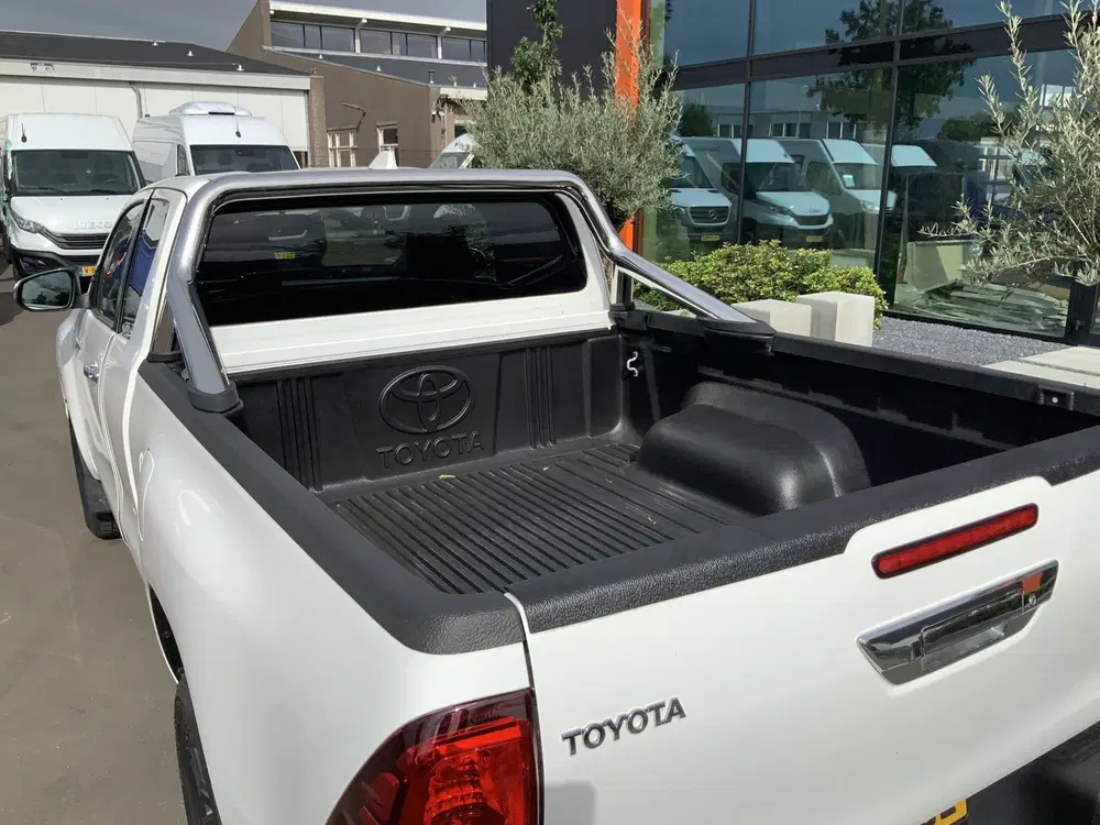 Toyota Hilux 2.4 D-4D Xtra Cab Cool Comfort Airco Cruis uit 2022, foto 4