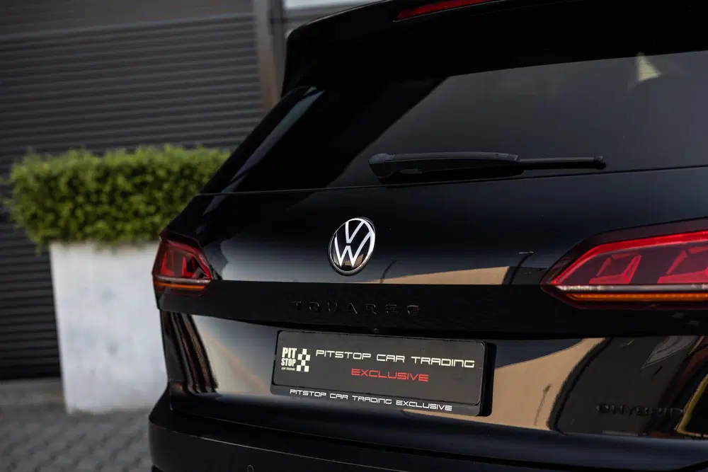 Volkswagen Touareg 3.0 TSi 4MOTION R uit 2022, foto 10