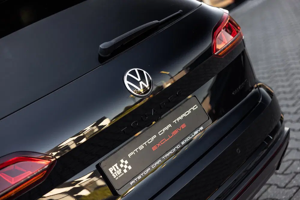 Volkswagen Touareg 3.0 TSi 4MOTION R uit 2022, foto 11