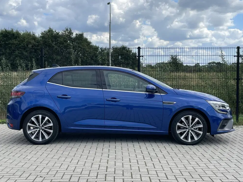 Renault Megane Mégane 1.6 E-Tech Plug-In Hybrid 160 R.S. uit 2022, foto 6