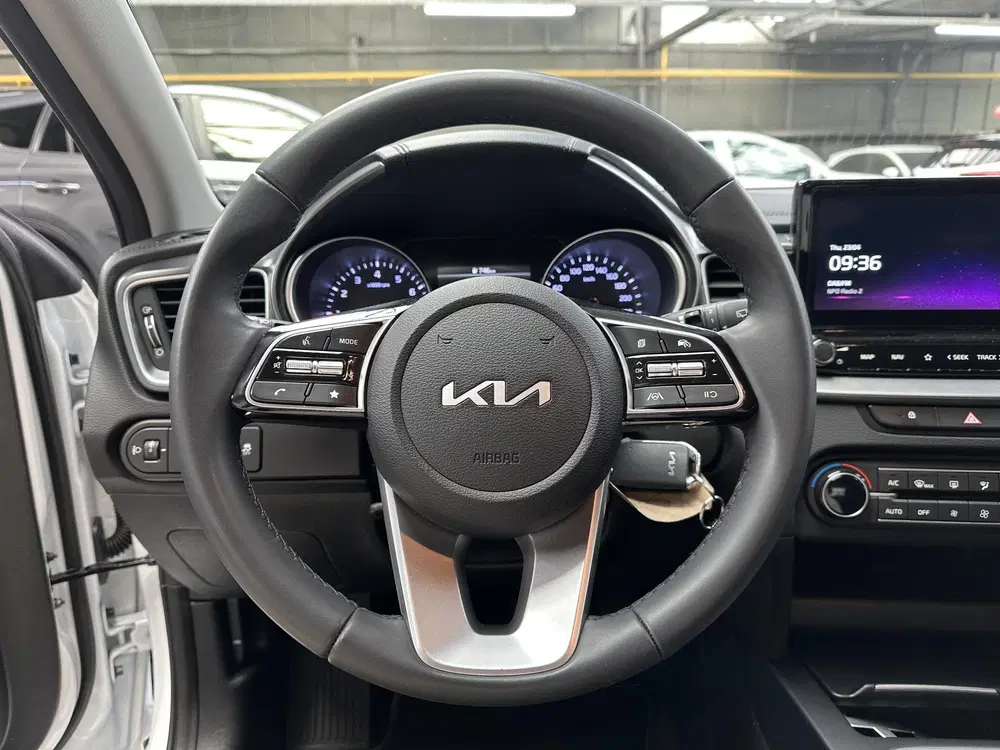 Kia Ceed 1.5 T-GDi DynamicLine uit 2025, foto 8