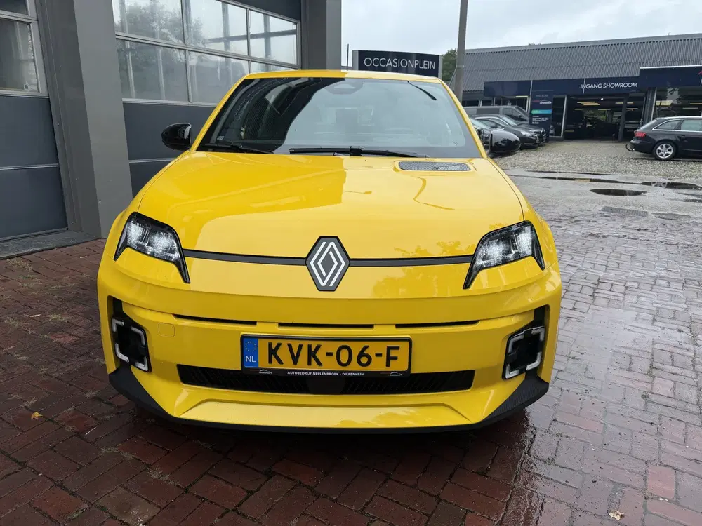 Renault 5 urban range evolution 40 kWh SOH 98% uit 2025, foto 5