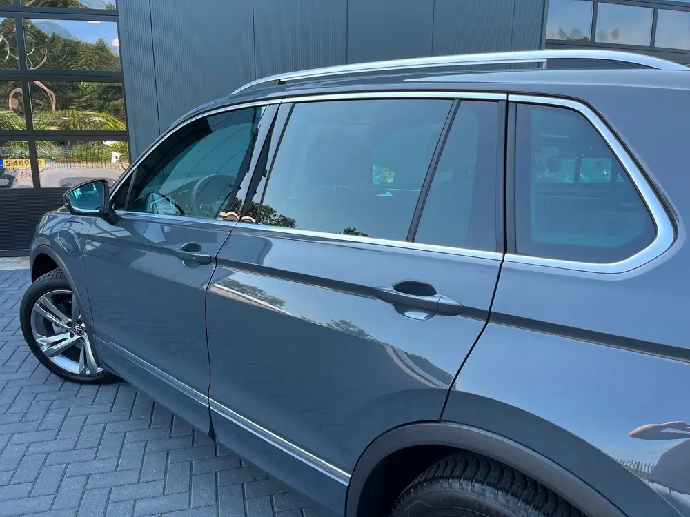 Volkswagen Tiguan 1.4 TSI eHybrid R-Line Business NLAuto uit 2023, foto 11