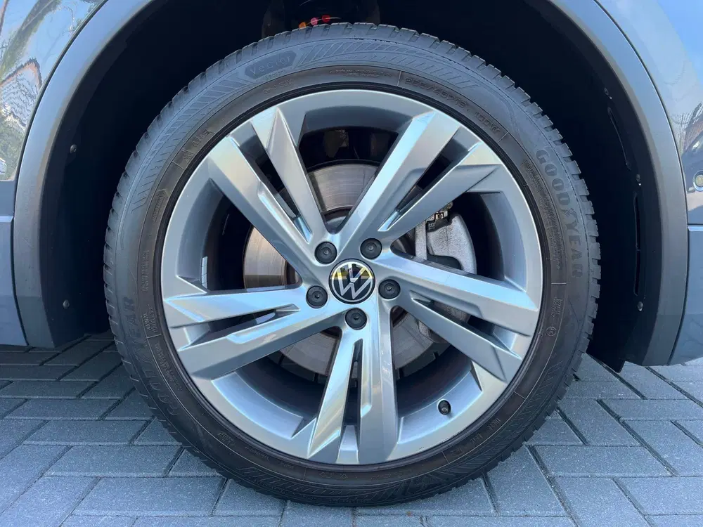 Volkswagen Tiguan 1.4 TSI eHybrid R-Line Business NLAuto uit 2023, foto 9