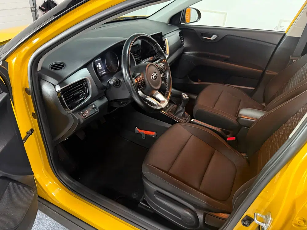 Kia Stonic 1.0 T-GDi MHEV DynamicLine Navi-Camera App uit 2021, foto 8