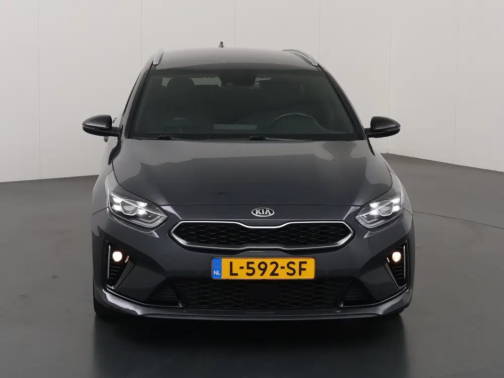 Kia Ceed 1.5 T-GDi MHEV GT-Line Edition uit 2021, foto 3