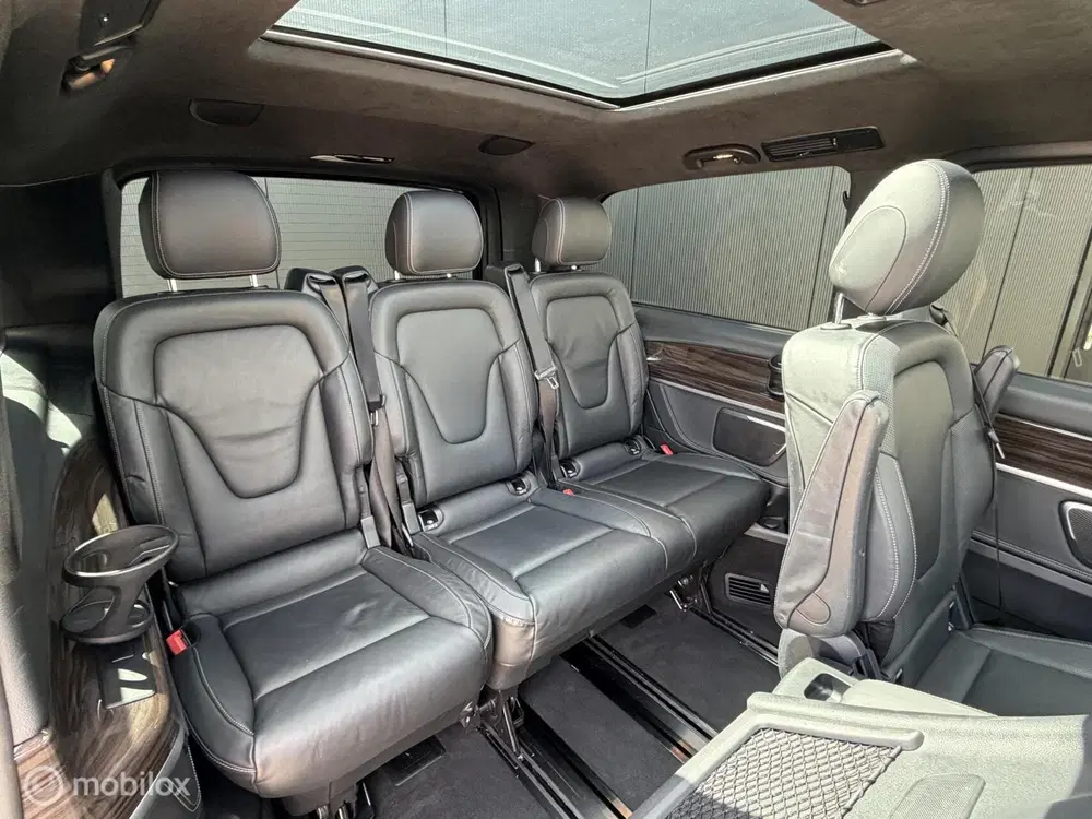 Mercedes-Benz V-Klasse Mercedes V-klasse 300d 4-MATIC Lang Exclus uit 2021, foto 11