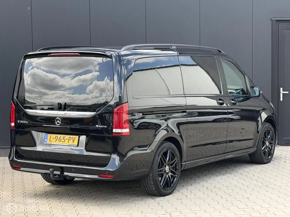 Mercedes-Benz V-Klasse Mercedes V-klasse 300d 4-MATIC Lang Exclus uit 2021, foto 5