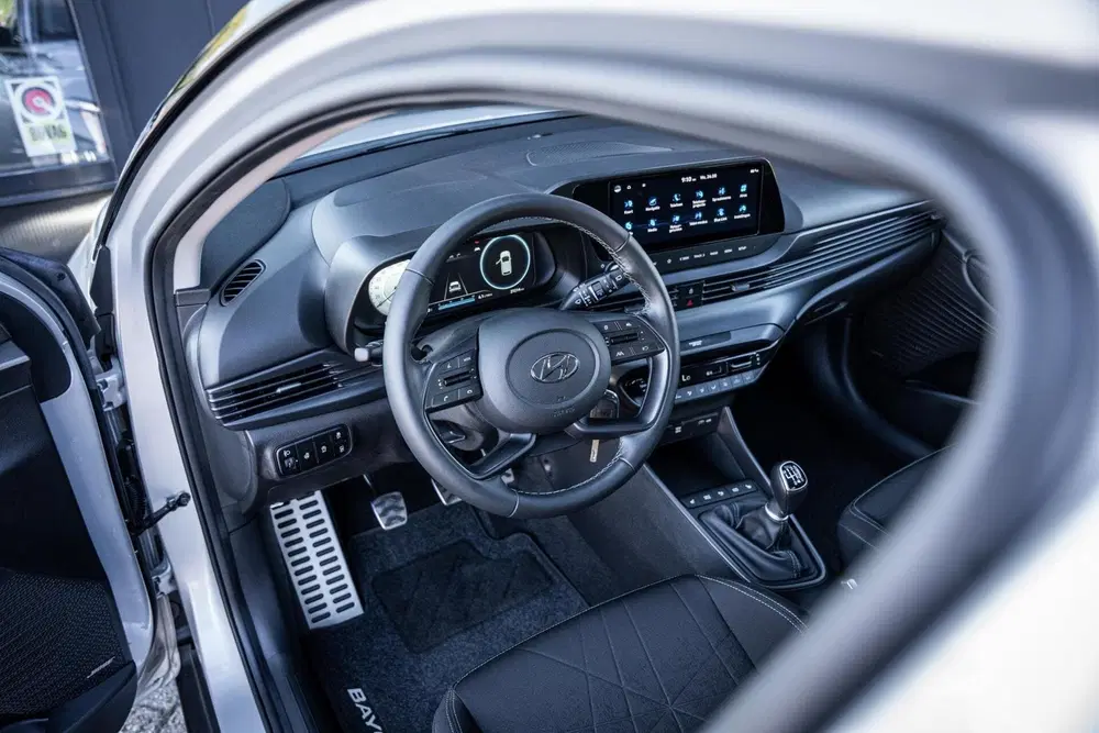 Hyundai BAYON 1.0 T-GDI*BOSE*CAMERA*DIGITAAL DASH*CARPLA uit 2021, foto 13