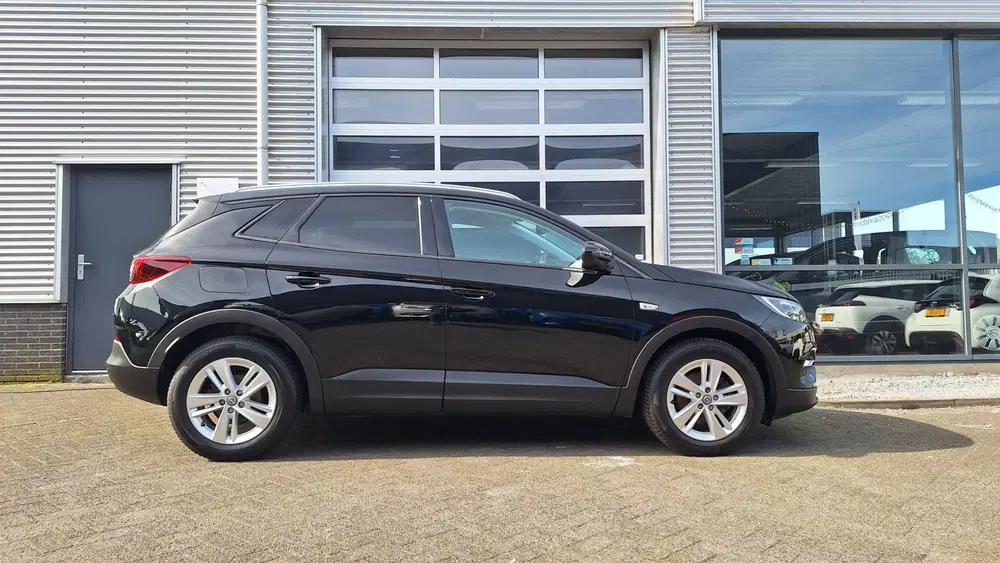 Opel Grandland 1.2 Turbo Business + uit 2019, foto 6