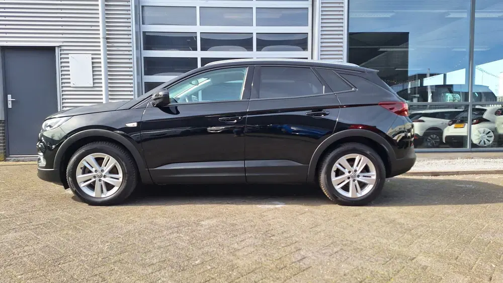 Opel Grandland 1.2 Turbo Business + uit 2019, foto 8