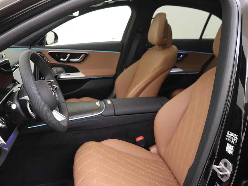 Mercedes-Benz E-Klasse 300 e AMG Line uit 2026, foto 14