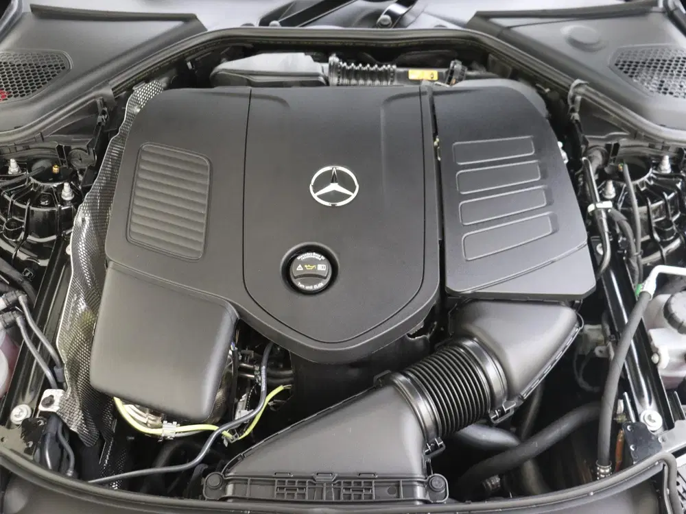 Mercedes-Benz E-Klasse 300 e AMG Line uit 2026, foto 5