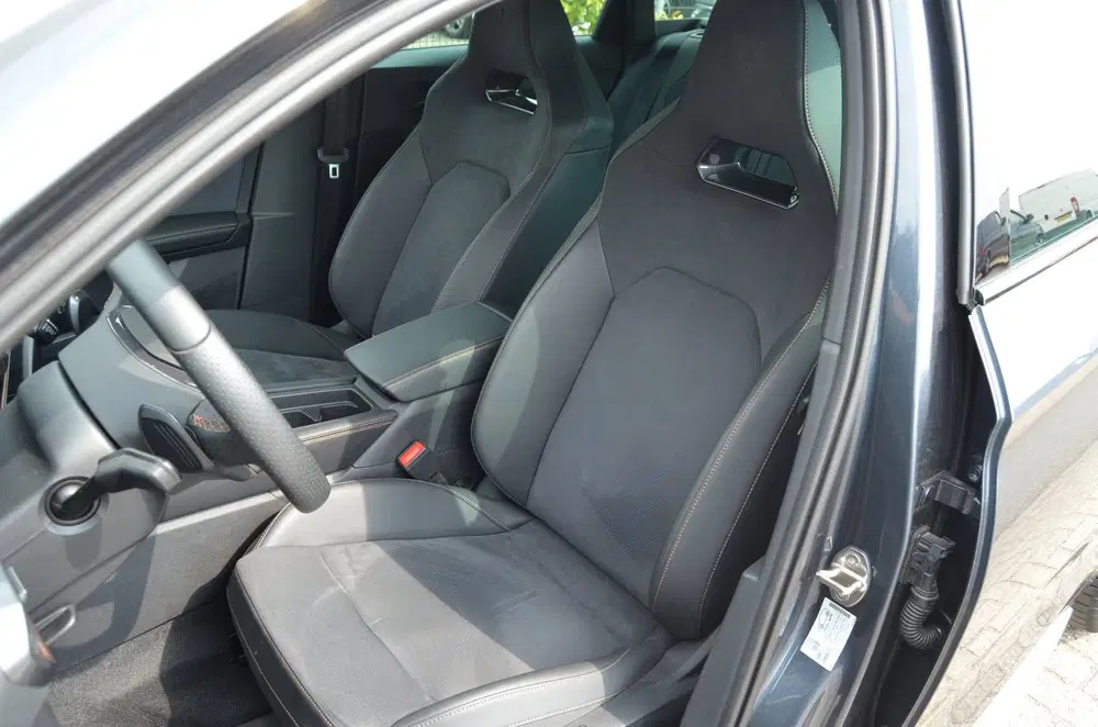 Cupra Leon 1.5 TSI e-Hybrid Business uit 2025, foto 13