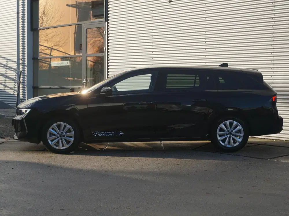 Opel Astra 1.2 Level 2 uit 2023, foto 3