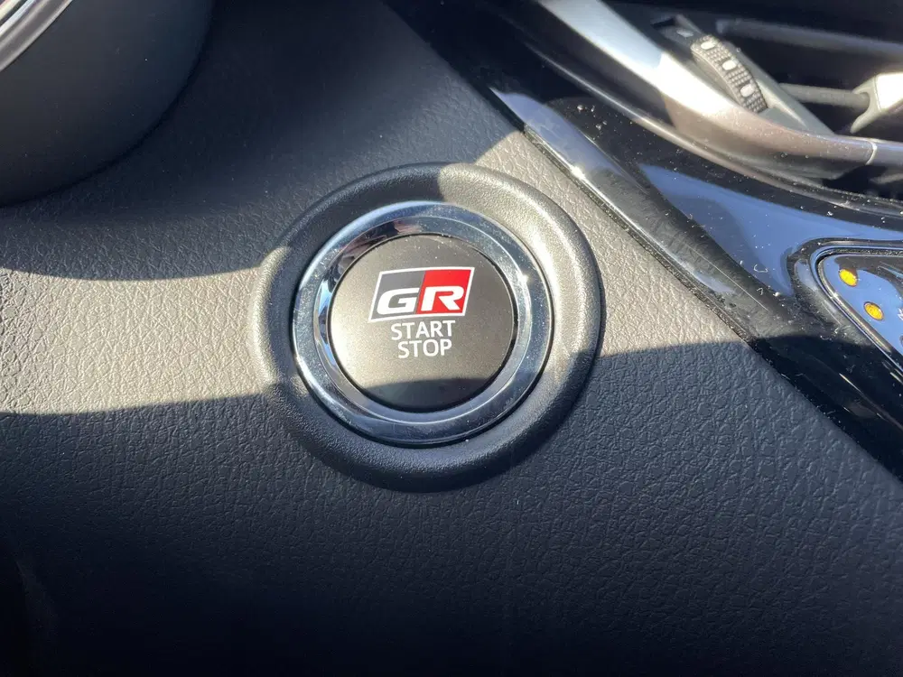 Toyota C-HR 1.8 Hybrid GR-Sport 1e eigenaar uit 2021, foto 7