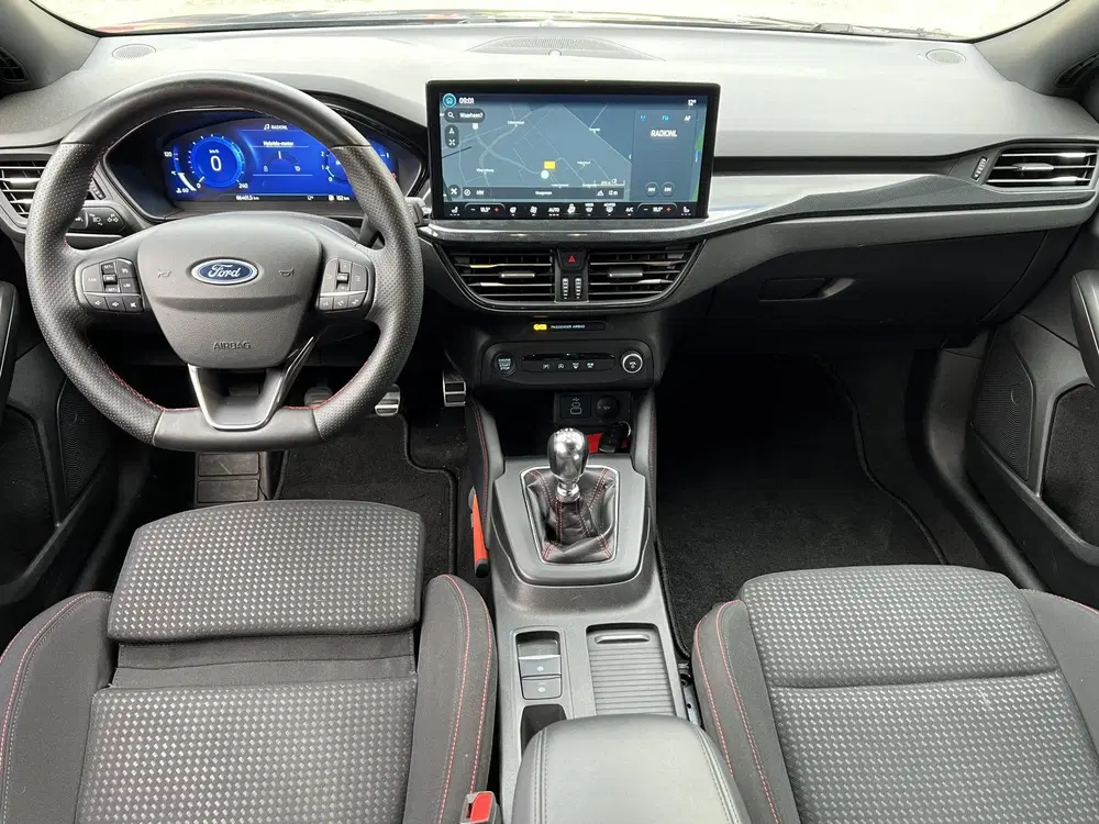 Ford Focus 1.0 EcoBoost Hybrid ST Line X uit 2023, foto 13