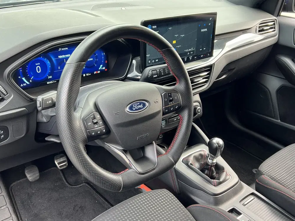 Ford Focus 1.0 EcoBoost Hybrid ST Line X uit 2023, foto 3
