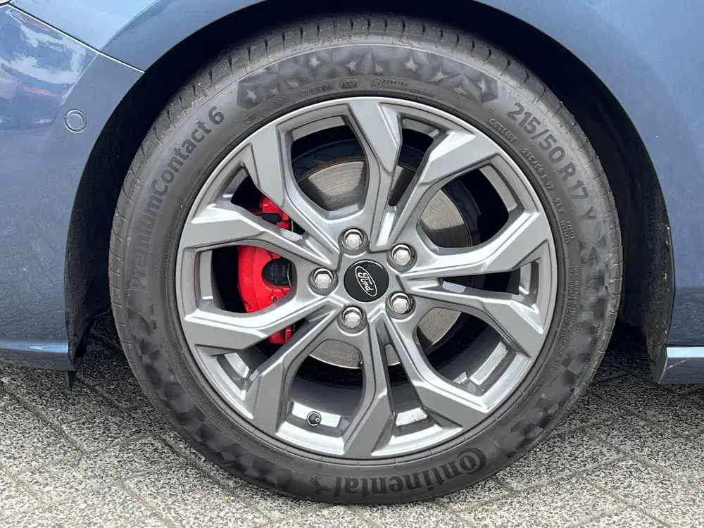 Ford Focus 1.0 EcoBoost Hybrid ST Line X uit 2023, foto 9