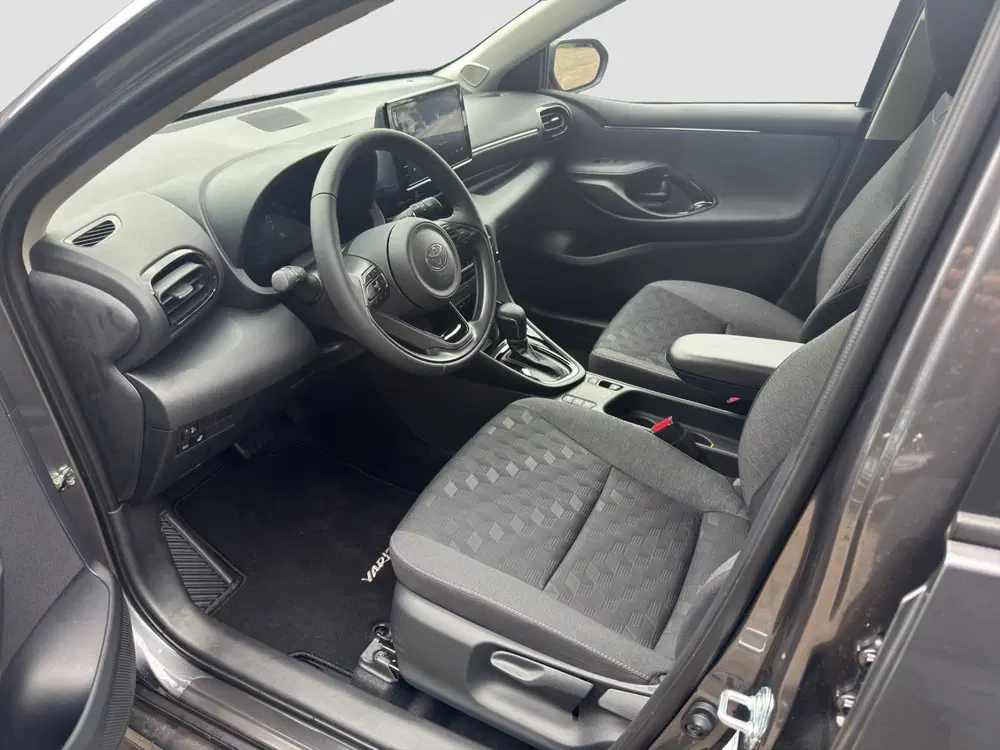 Toyota Yaris 1.5 Hybrid 115 Dynamic uit 2026, foto 3